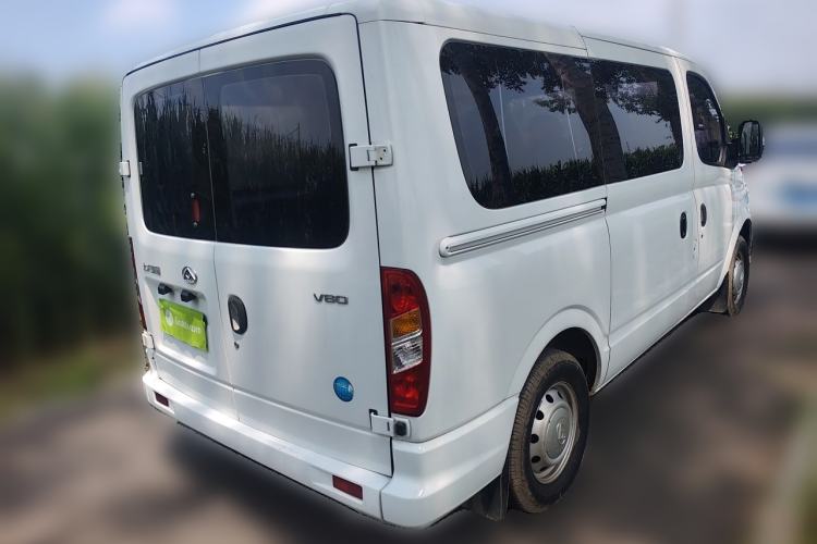 Used SAIC MAXUS Xintu V80 2021 2.0T Manual Classic Aoyuntong Short Wheelbase Ultra-Low Roof 5/6-Seater Rear Right 45 Deg