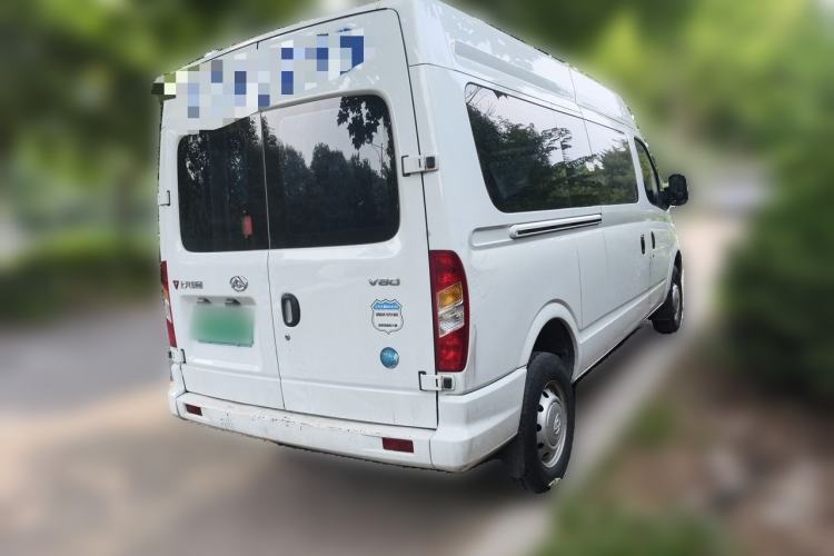 Used SAIC MAXUS Xintu V80 2021 2.0T Manual Classic Aoyuntong 127 PS Mid-axle Mid-roof 6/7/8/9-Seater Rear Right 45 Deg