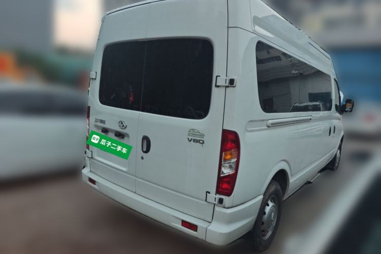 Used SAIC MAXUS Xintu V80 2021 2.0T Manual Classic Aoyuntong Long Wheelbase Mid-Roof 6/7/8/9-Seater Rear Right 45 Deg
