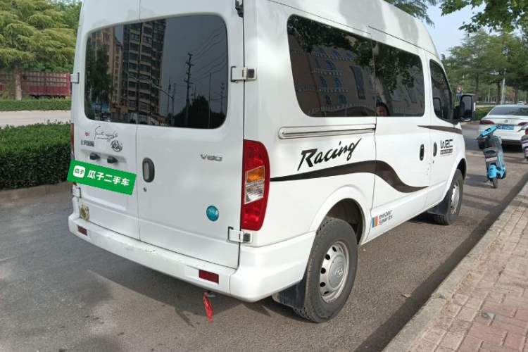 Used SAIC MAXUS Xintu V80  Rear Right 45 Deg