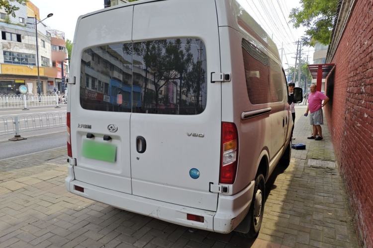 Used SAIC MAXUS Xintu V80 2021 2.0T Manual Classic Aoyuntong Short Wheelbase Mid-Roof 5/6-Seater Rear Right 45 Deg