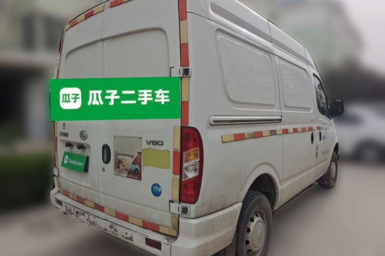 Used SAIC MAXUS Xintu V80 2021 2.0T Manual Classic City Delivery King Short Wheelbase Ultra-Low Roof 3-Seater Rear Right 45 Deg