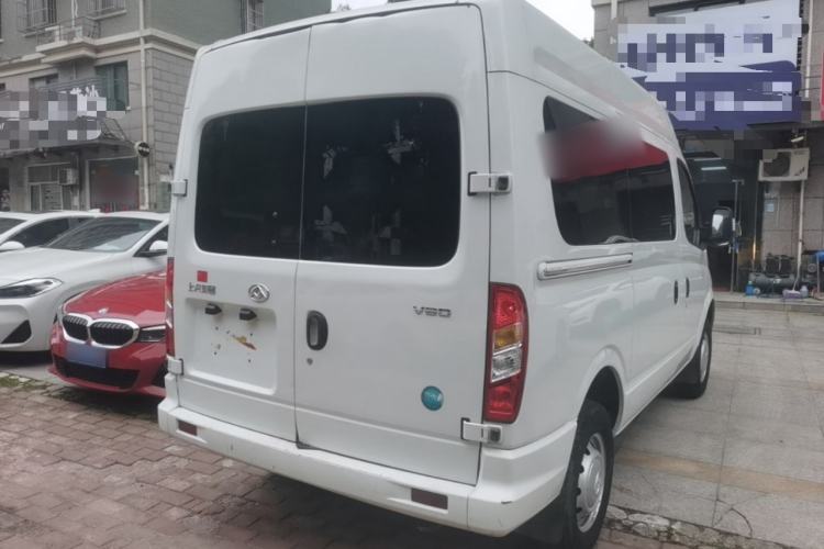 Used SAIC MAXUS Xintu V80 2021 2.0T Manual Classic Aoyuntong Short Wheelbase Mid-Roof 5/6-Seater Rear Right 45 Deg