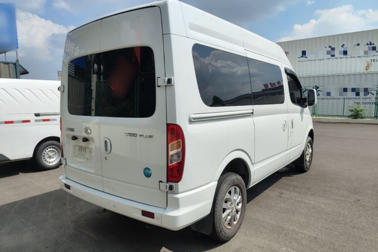 Used SAIC MAXUS Xintu V80 2021 2.0T AMT Classic Aoyuntong Short Wheelbase Mid-Roof 5/6-Seater Rear Right 45 Deg