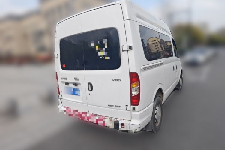 Used SAIC MAXUS Xintu V80 2021 2.0T AMT Classic Aoyuntong Short Wheelbase Mid-Roof 5/6-Seater Rear Right 45 Deg