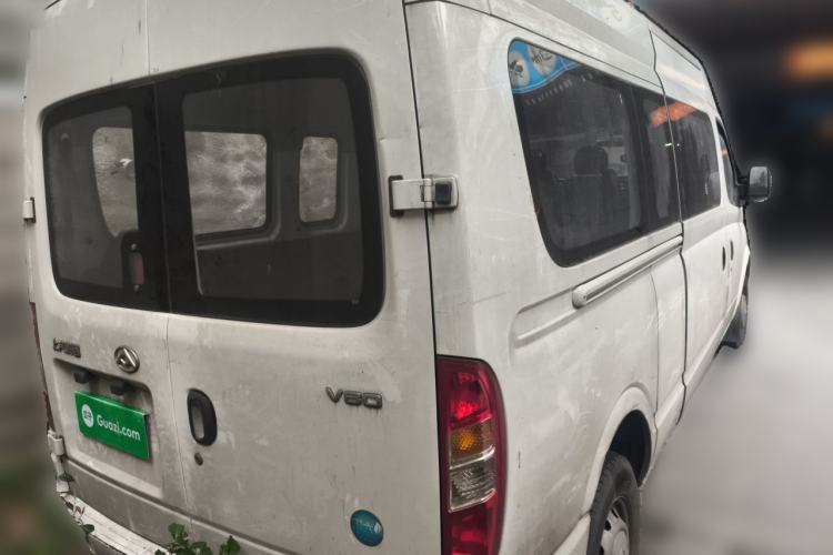 Used SAIC MAXUS Xintu V80 2021 2.0T Manual Classic Aoyuntong Long Wheelbase Mid-Roof 6/7/8/9-Seater Rear Right 45 Deg