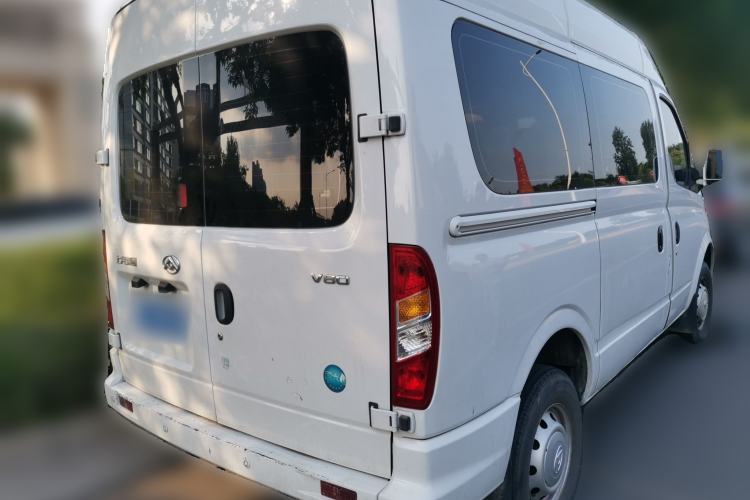 Used SAIC MAXUS Xintu V80 2021 2.0T Manual Classic Aoyuntong Short Wheelbase Ultra-Low Roof 5/6-Seater Rear Right 45 Deg