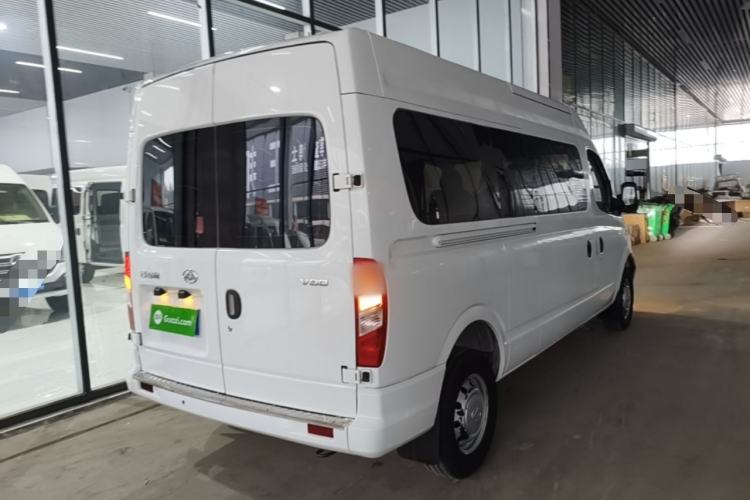 Used SAIC MAXUS Xintu V80 2021 2.0T Manual Classic Aoyuntong Long Wheelbase Mid-Roof 6/7/8/9-Seater Rear Right 45 Deg