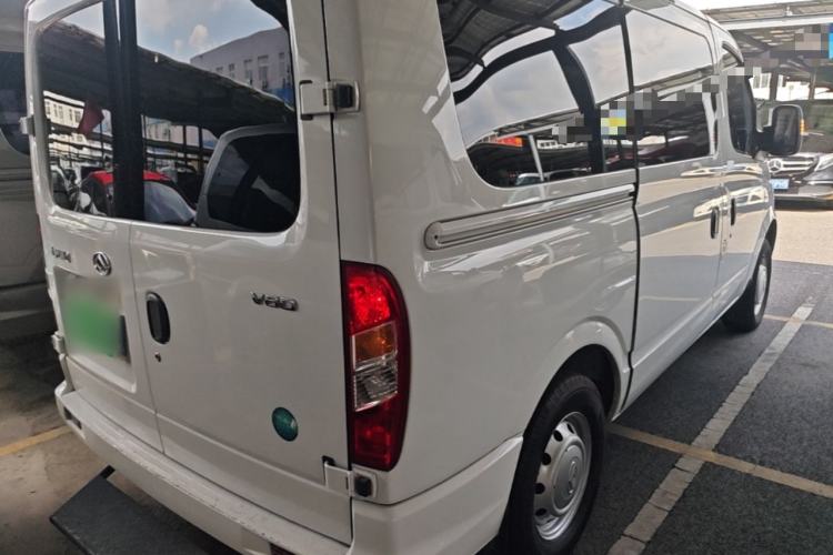 Used SAIC MAXUS Xintu V80 2021 2.0T Manual Classic Aoyuntong Short Wheelbase Ultra-Low Roof 5/6-Seater Rear Right 45 Deg