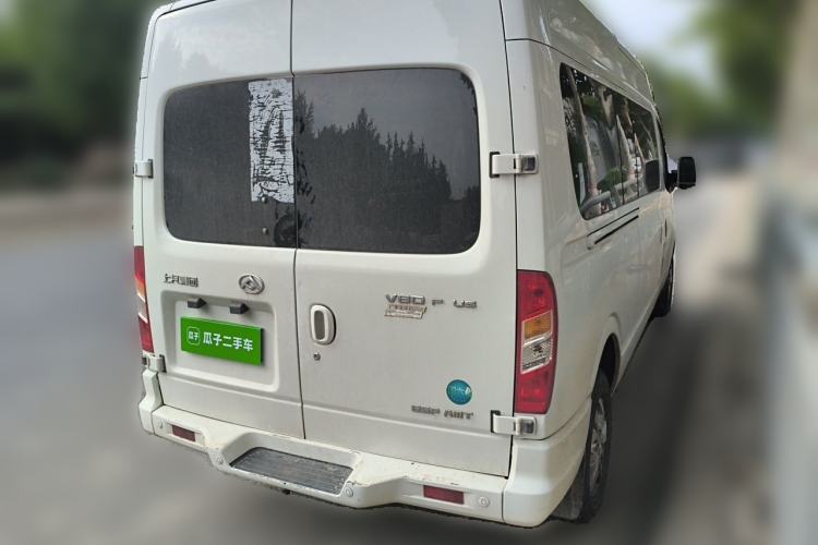 Used SAIC MAXUS Xintu V80 2021 2.0T PLUS AMT All-in-One King Long Wheelbase Mid-Roof Design—6/7/8/9-Seater Rear Right 45 Deg