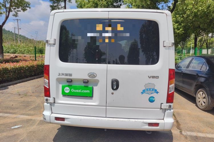 Used SAIC MAXUS Xintu V80 2021 2.0T Manual Classic Aoyuntong Short Wheelbase Ultra-Low Roof 5/6-Seater Rear
