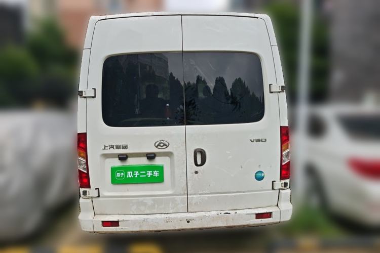 Used SAIC MAXUS Xintu V80 2021 2.0T Manual Classic Aoyuntong Short Wheelbase Mid-Roof 5/6-Seater Rear