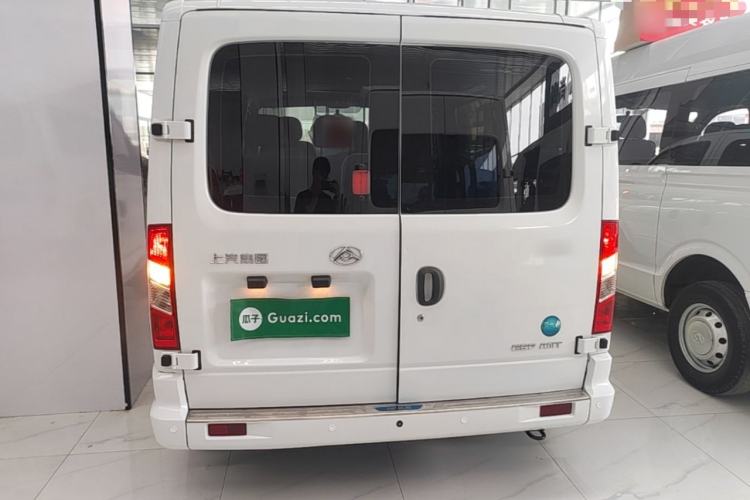 Used SAIC MAXUS Xintu V80 2021 2.0T AMT Classic Aoyuntong Short Wheelbase Ultra-Low Roof 5/6-Seater Rear