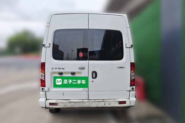 Used SAIC MAXUS Xintu V80 2021 2.0T Manual Classic Aoyuntong Long Wheelbase Mid-Roof 6/7/8/9-Seater Rear