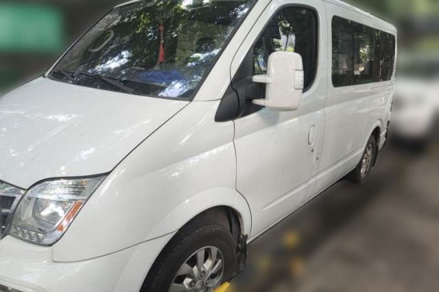 Used SAIC MAXUS Xintu V80 2021 2.0T PLUS Manual All-Around King Long Wheelbase High Roof—6/7/8/9-Seater