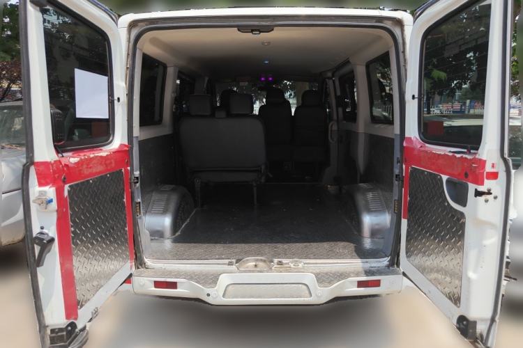Used SAIC MAXUS Xintu V80 2021 2.0T PLUS Manual City Edition Short Wheelbase Ultra-Low Roof 5/6 Seats Trunk