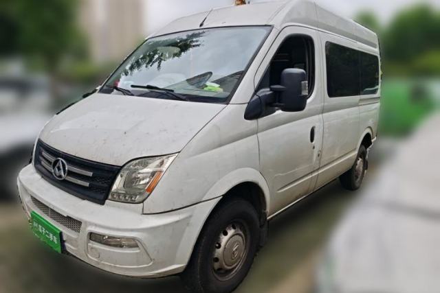 Used SAIC MAXUS Xintu V80 2021 2.0T Manual Classic Aoyuntong Short Wheelbase Mid-Roof 5/6-Seater