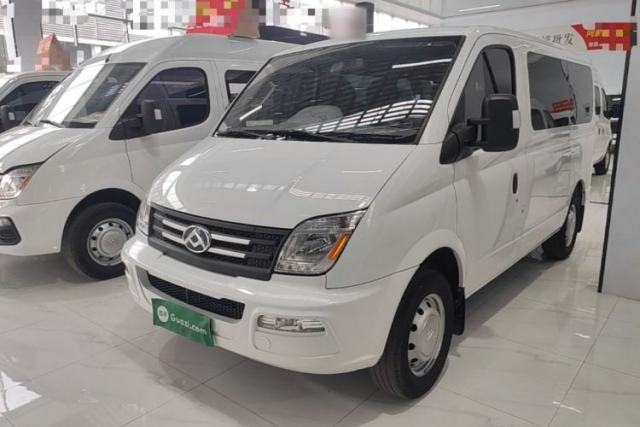 Used SAIC MAXUS Xintu V80 2021 2.0T AMT Classic Aoyuntong Short Wheelbase Ultra-Low Roof 5/6-Seater