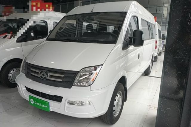 Used SAIC MAXUS Xintu V80 2021 2.0T Manual Classic Aoyuntong 127 PS Mid-axle Mid-roof 6/7/8/9-Seater
