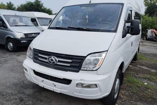 Used SAIC MAXUS Xintu V80 2021 2.0T Manual Classic Aoyuntong 127 PS Mid-axle Mid-roof 6/7/8/9-Seater