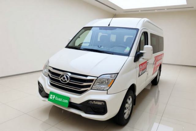 Ojetý SAIC MAXUS Xintu V80 2021 2.0T PLUS Manual All-Around King Long Wheelbase Mid-Roof Variant with 6/7/8/9 Seats