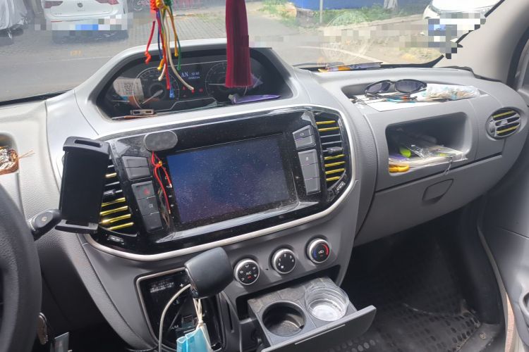 Used SAIC MAXUS Xintu V80  Audio And AC Panel