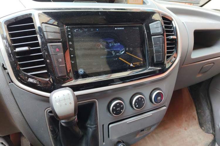Used SAIC MAXUS Xintu V80  Audio And AC Panel