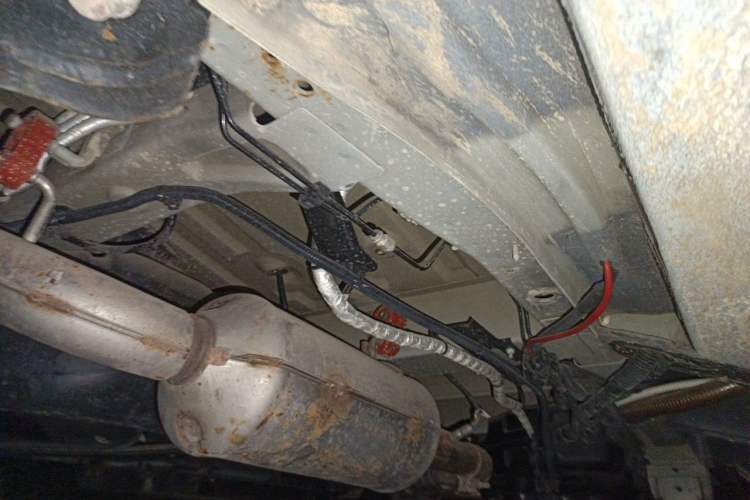 Used SAIC MAXUS Xintu V80  Chassis Front Left