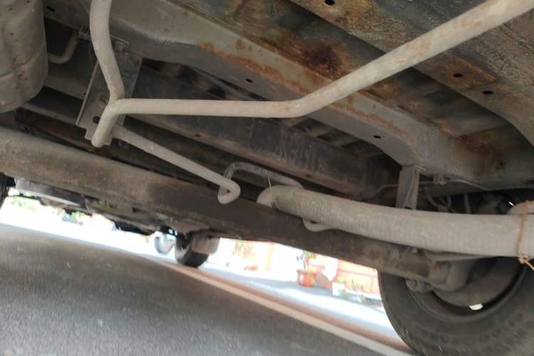 Used SAIC MAXUS Xintu V80  Chassis Rear