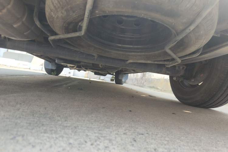 Used SAIC MAXUS Xintu V80  Chassis Rear