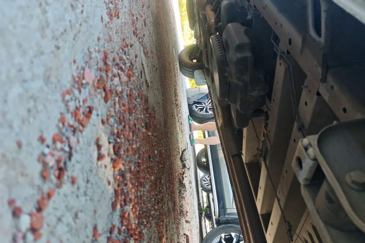 Used SAIC MAXUS Xintu V80  Chassis Rear Left