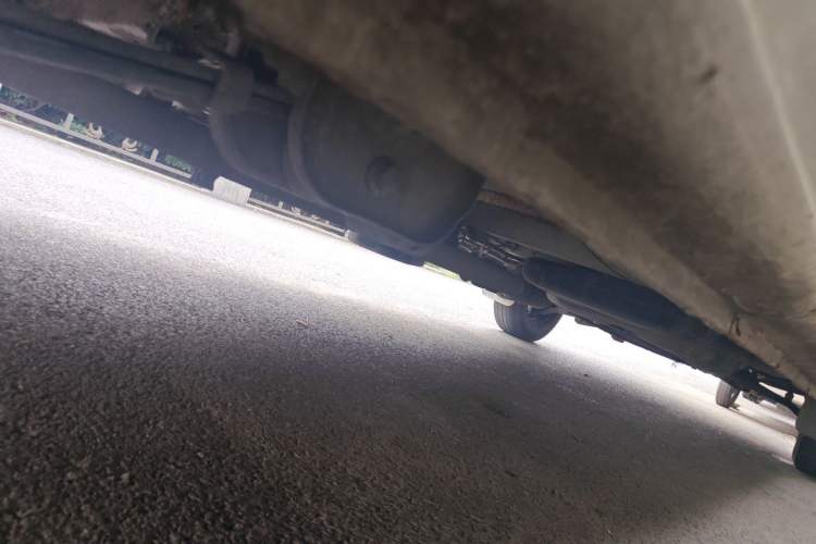 Used SAIC MAXUS Xintu V80  Chassis Rear Right