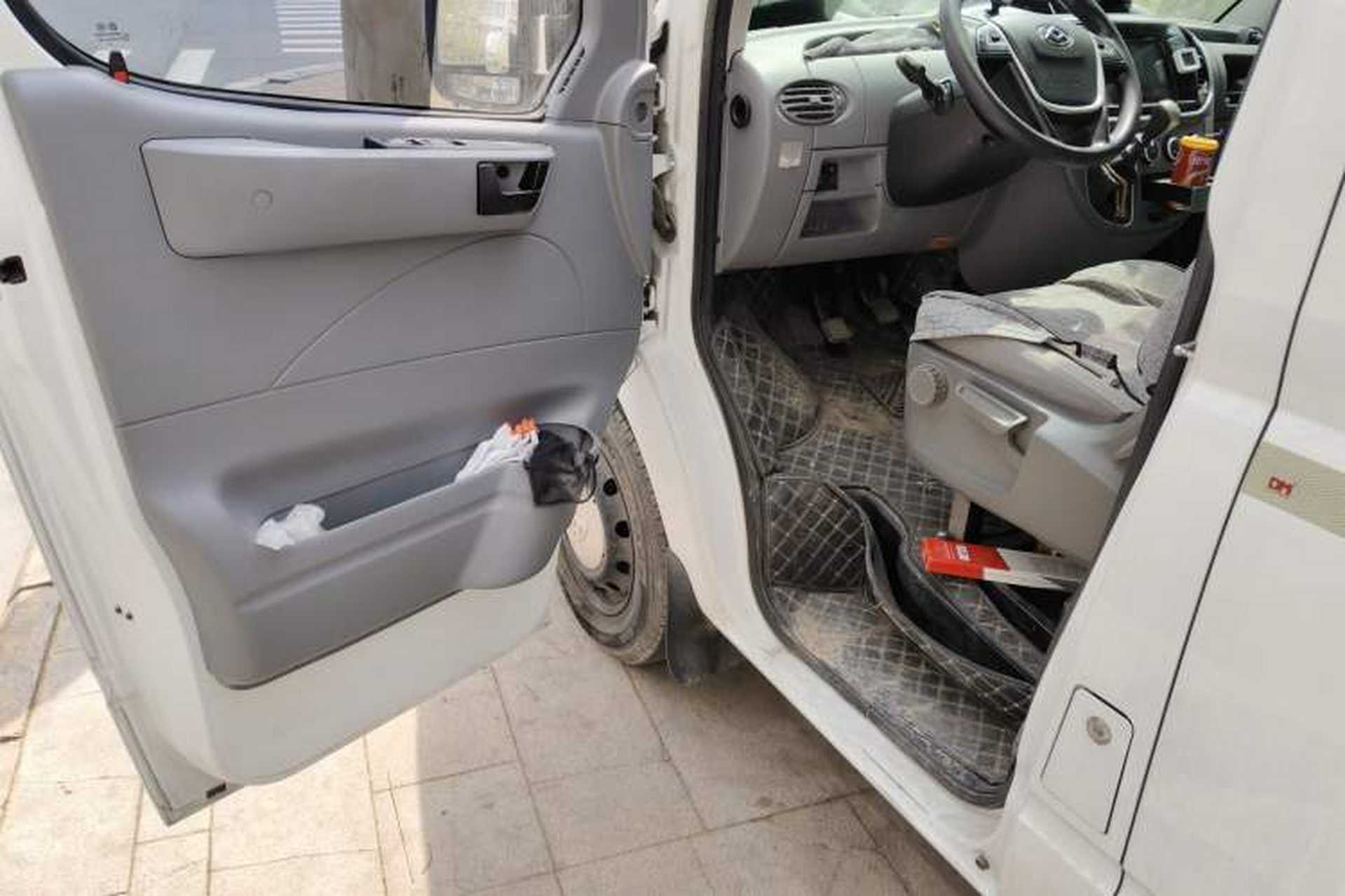 Used SAIC MAXUS Xintu V80  Driver Seat