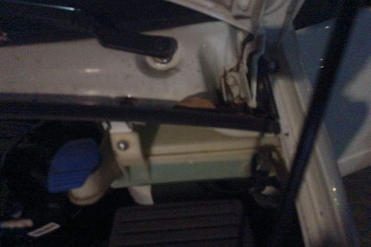 Used SAIC MAXUS Xintu V80  Engine Bay Left