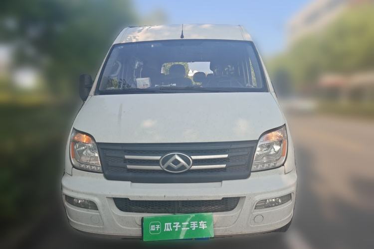 Used SAIC MAXUS Xintu V80  Front