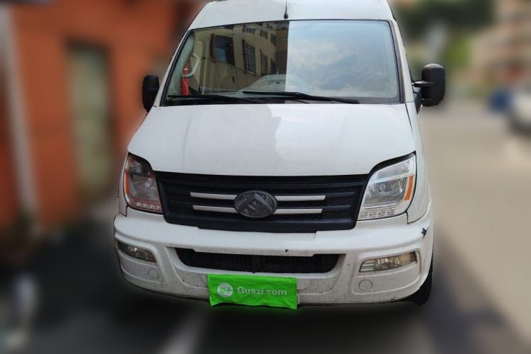 Used SAIC MAXUS Xintu V80  Front
