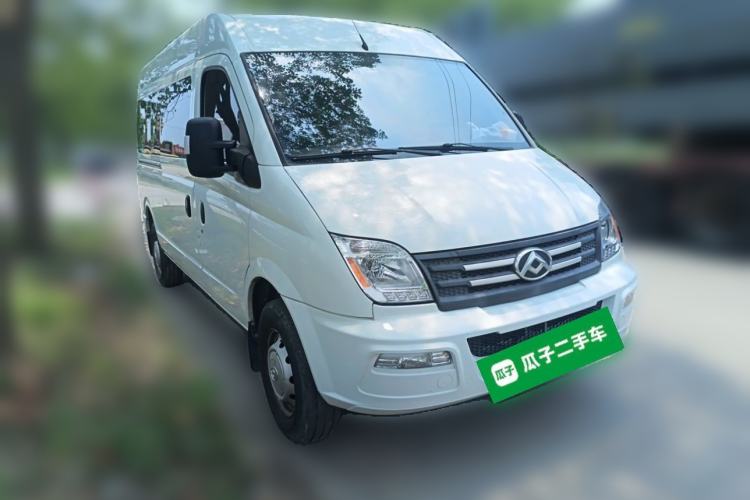 Used SAIC MAXUS Xintu V80  Front Right 45 Deg