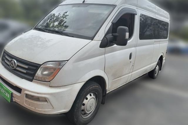 Used SAIC MAXUS Xintu V80 Starway V80 2.0 Manual 7-Seater
