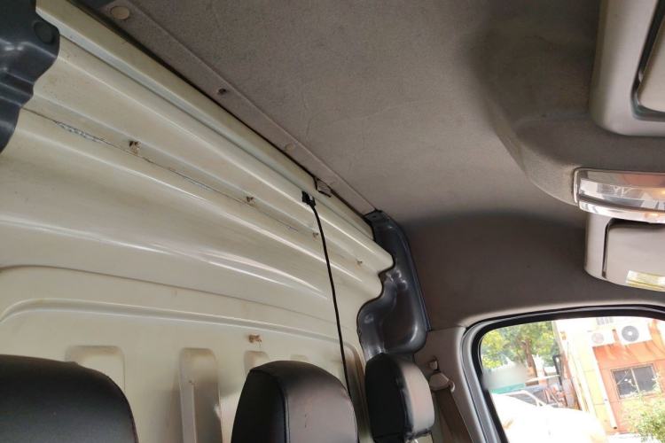 Used SAIC MAXUS Xintu V80  Headliner