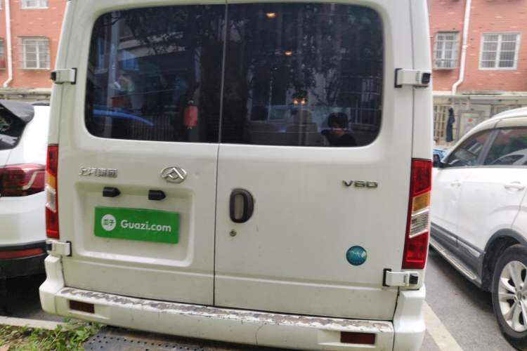 Used SAIC MAXUS Xintu V80  Rear
