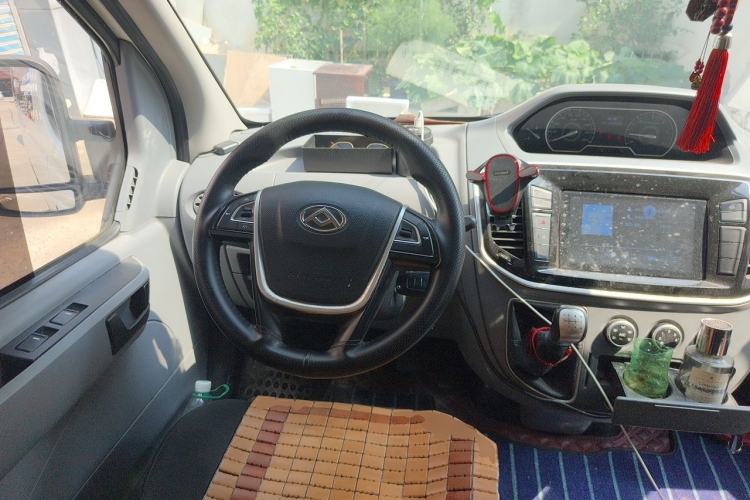 Used SAIC MAXUS Xintu V80  Steering Wheel
