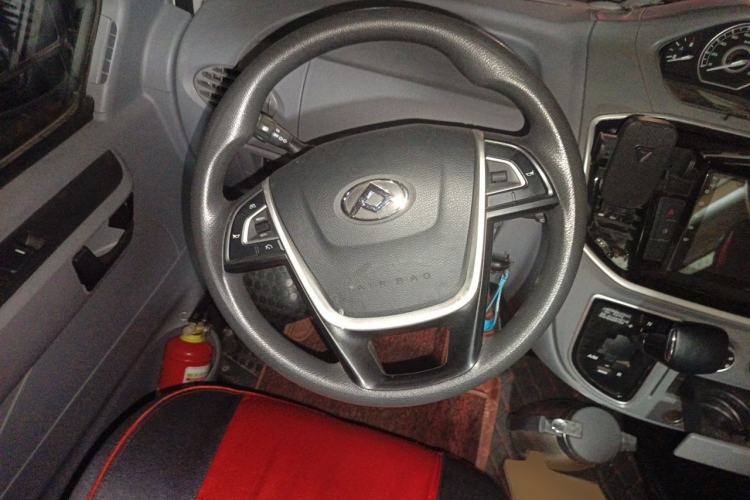 Used SAIC MAXUS Xintu V80  Steering Wheel