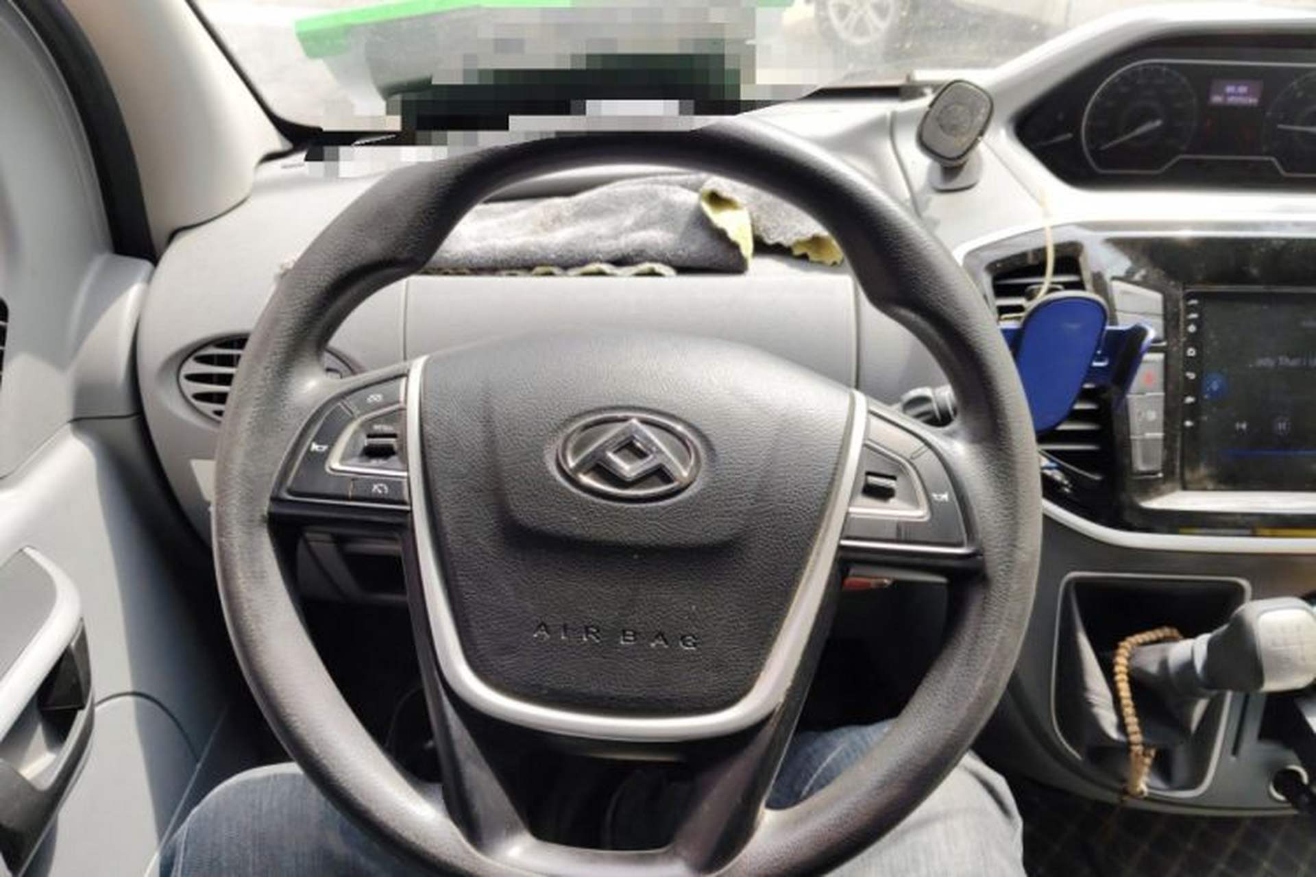 Used SAIC MAXUS Xintu V80  Steering Wheel