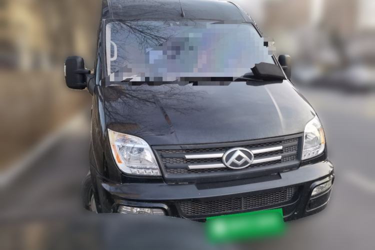 Used SAIC MAXUS Xintu V80 2023 2.0T Manual Classic Aoyuntong Long Wheelbase Mid-Height 6/7/8/9-Seater Front Right 45 Deg
