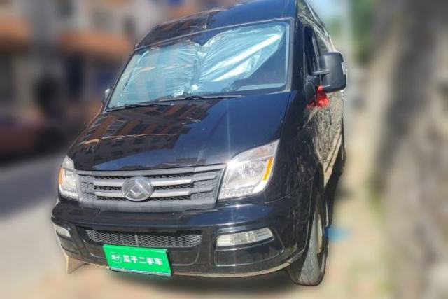 Used SAIC MAXUS Xintu V80 2023 2.0T Manual Classic Aoyuntong Short Wheelbase Mid-Roof 5/6-Seater
