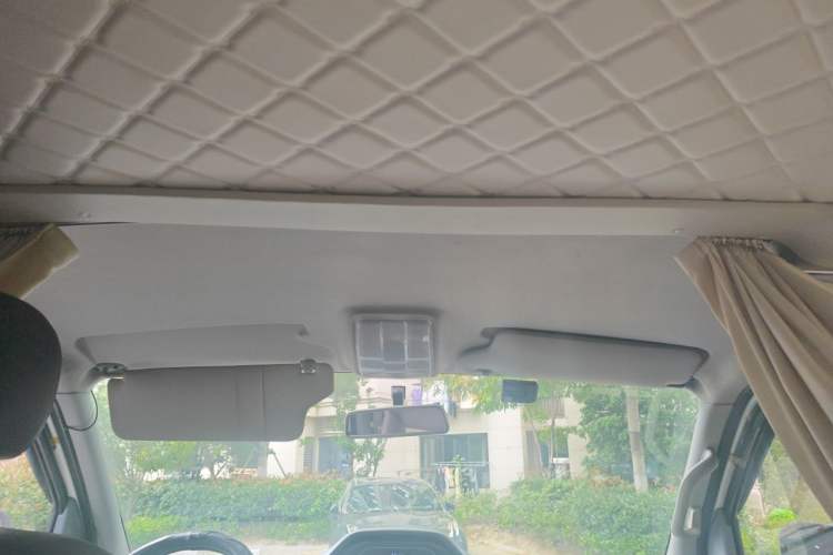 Used SAIC MAXUS Xintu V80  Headliner