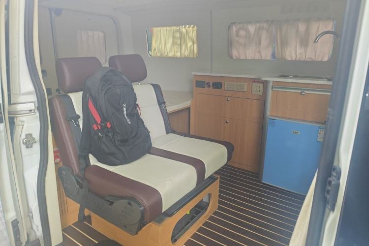 Used SAIC MAXUS Xintu V80  Left Rear Seat