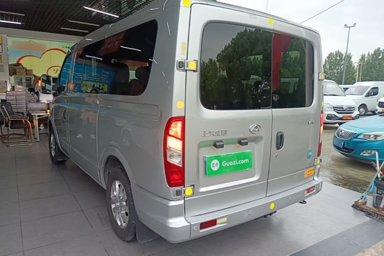 Used SAIC MAXUS Xintu V80 2023 2.0T Manual Classic Aoyuntong Power Version Short Wheelbase Ultra-Low Roof—7/8/9-Seater Rear Left 45 Deg