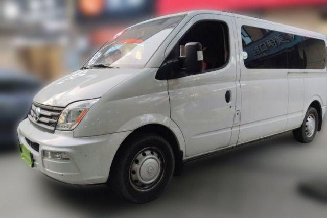Used SAIC MAXUS Xintu V80 2023 2.0T AMT Classic Aoyuntong Long Wheelbase Ultra-Low Roof with 6/7/8/9 Seats