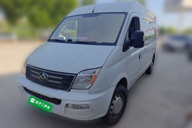 SAIC MAXUS Xintu V80 2023 2.0T Manual Classic Aoyuntong Long Wheelbase Mid-Height 6/7/8/9-Seater с пробегом